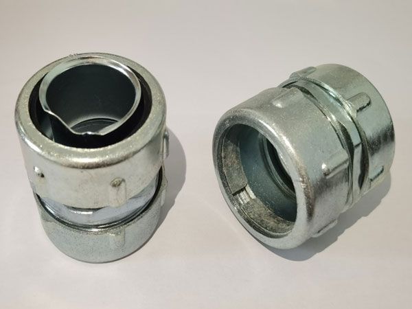 常見(jiàn)金屬軟管接頭的分類--泰安市雙龍線路器材有限公司詳解